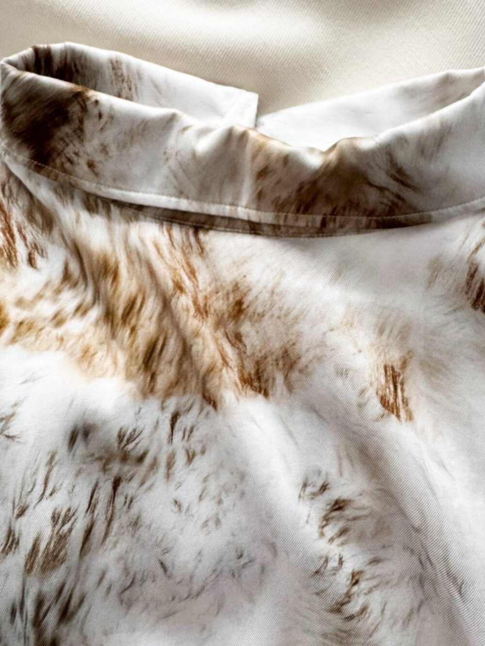 The Front Row Shop Fur Print Top, size Small - Picture 9 of 16